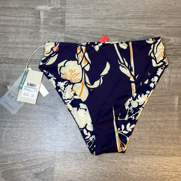 Marina Women's Standard Rise/HIGH Leg Bottom, Black, M nwt - Picture 2 of 4